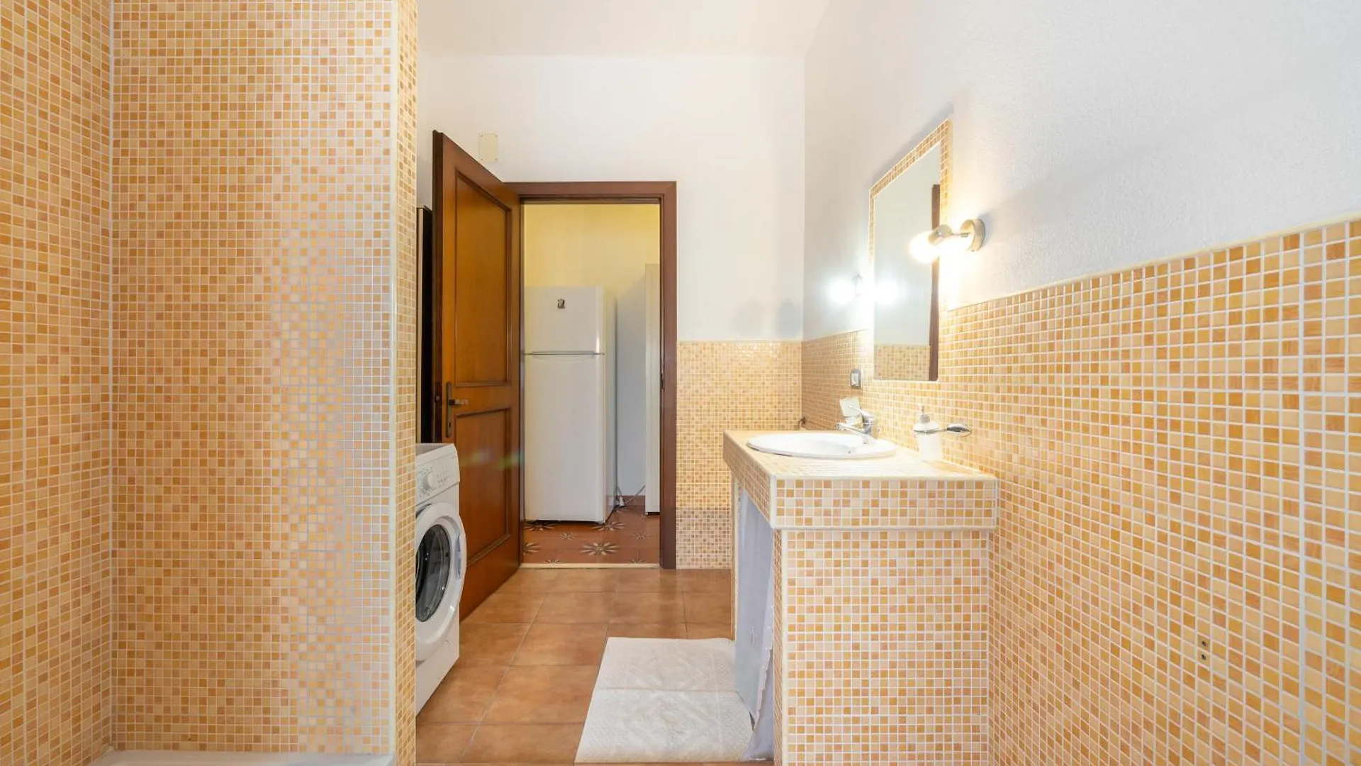 Gaia Casa Vacanze San Giovanni Suergiu 0*,